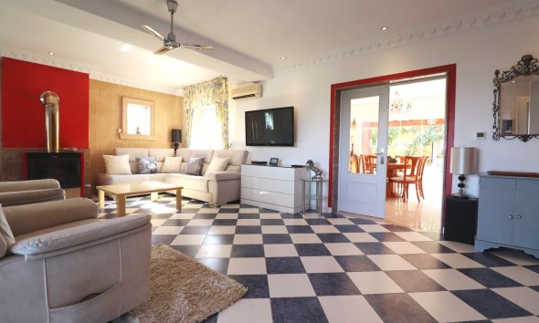 Resale - Villa - Algorfa - Lomas de La Juliana