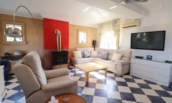 Resale - Villa - Algorfa - Lomas de La Juliana
