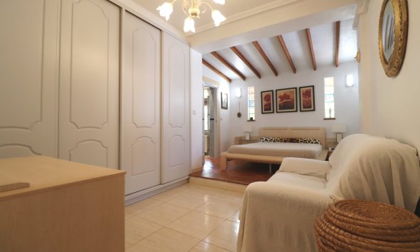 Resale - Villa - Algorfa - Lomas de La Juliana