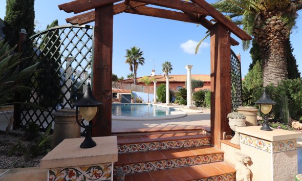 Resale - Villa - Algorfa - Lomas de La Juliana