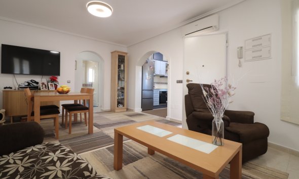 Resale - Villa - Benijofar - Monte Azul