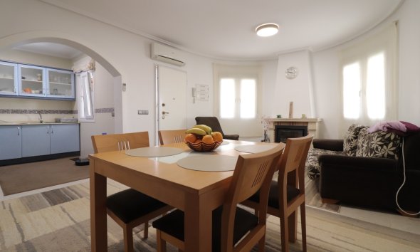 Resale - Villa - Benijofar - Monte Azul
