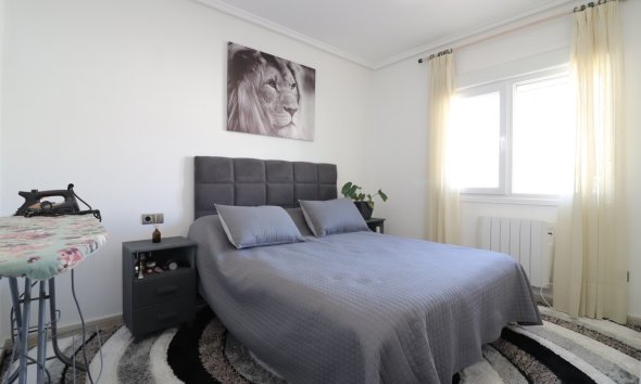 Resale - Villa - Benijofar - Monte Azul