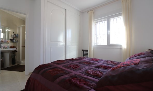 Resale - Villa - Benijofar - Monte Azul