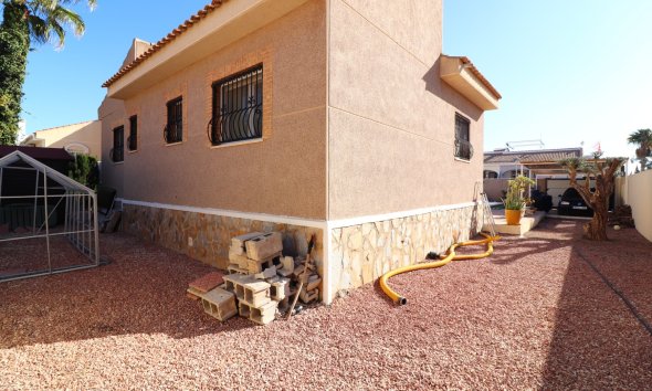 Resale - Villa - Benijofar - Monte Azul