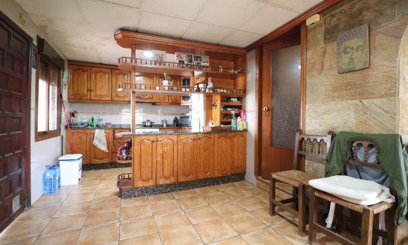 Resale - Villa - Heredades - Heredades - Village