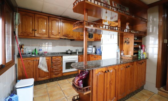 Resale - Villa - Heredades - Heredades - Village