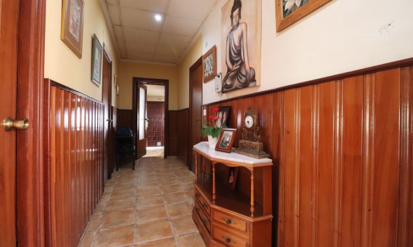 Resale - Villa - Heredades - Heredades - Village