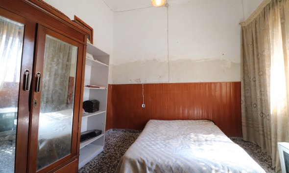 Resale - Villa - Heredades - Heredades - Village