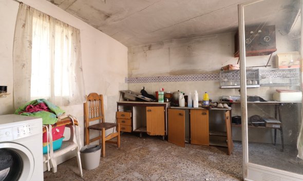 Resale - Villa - Heredades - Heredades - Village