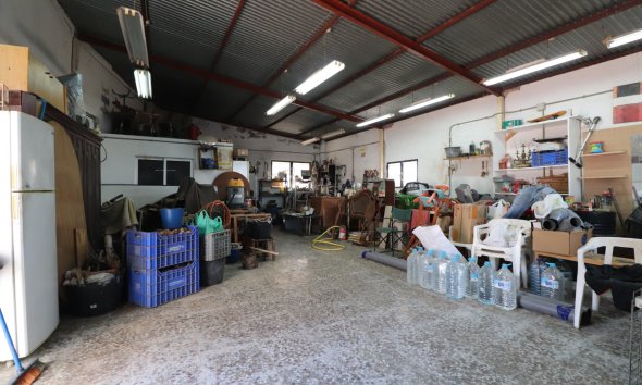 Resale - Villa - Heredades - Heredades - Village