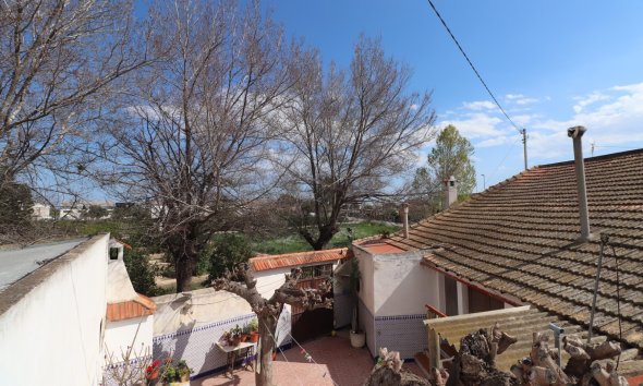Resale - Villa - Heredades - Heredades - Village