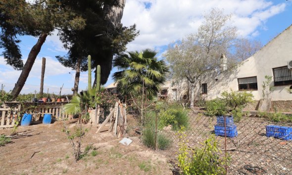 Resale - Villa - Heredades - Heredades - Village
