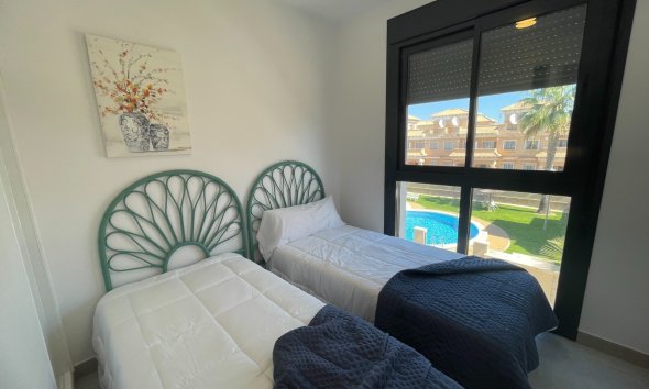 Resale - Apartment - Orihuela Costa - Villamartín