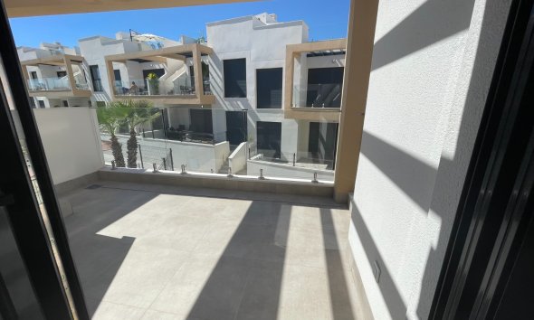 Resale - Apartment - Orihuela Costa - Villamartín