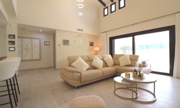 Resale - Villa - Algorfa - La Finca Golf Resort