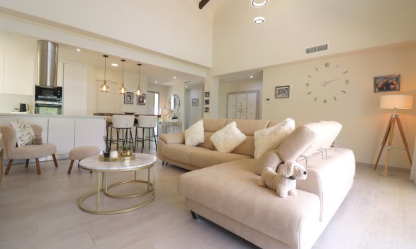 Resale - Villa - Algorfa - La Finca Golf Resort