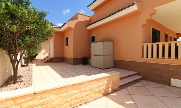 Resale - Villa - Ciudad Quesada - La Fiesta