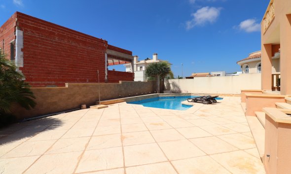 Resale - Villa - Ciudad Quesada - La Fiesta