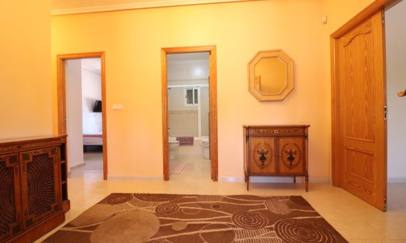 Resale - Farm Estate / Country Property - Catral - Catral - Country