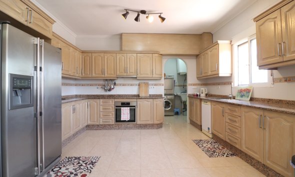 Resale - Farm Estate / Country Property - Catral - Catral - Country