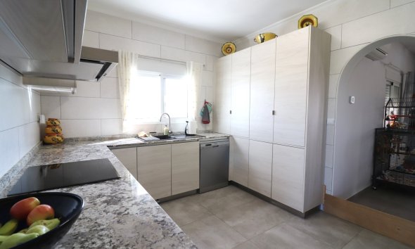 Resale - Farm Estate / Country Property - Orihuela - La Campaneta