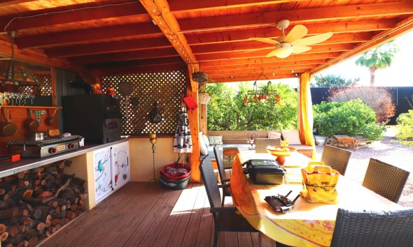 Resale - Farm Estate / Country Property - Orihuela - La Campaneta