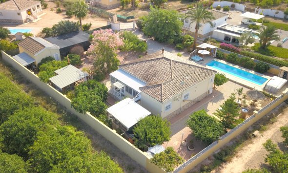 Resale - Farm Estate / Country Property - Orihuela - La Campaneta