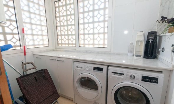 Resale - Apartment - Torrevieja - Playa Del Cura