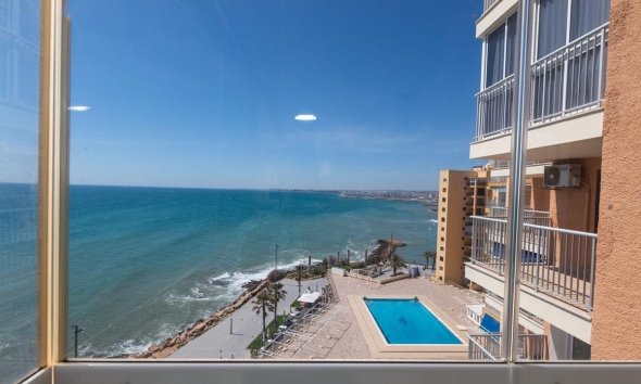 Resale - Apartment - Torrevieja - Playa Del Cura