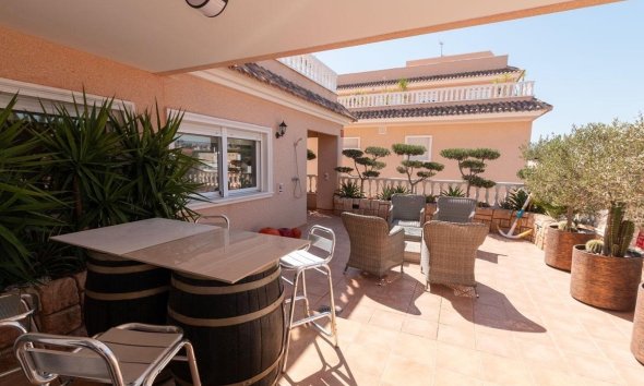 Resale - Apartment - Orihuela Costa - Los Dolses