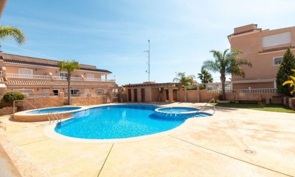 Resale - Apartment - Orihuela Costa - Los Dolses