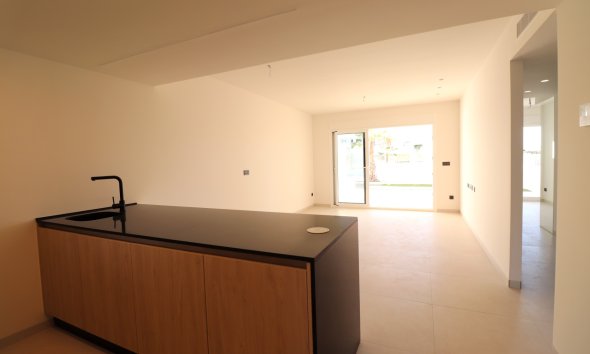 Resale - Apartment - Guardamar del Segura - El Raso