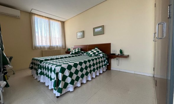 Resale - Villa - Orihuela Costa - Dehesa de Campoamor