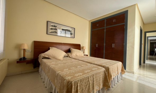 Resale - Villa - Orihuela Costa - Dehesa de Campoamor