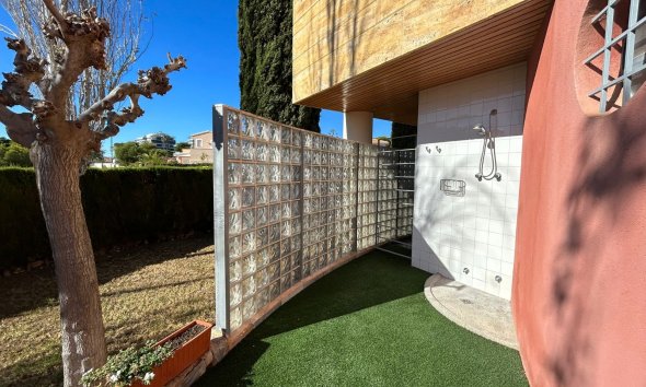 Resale - Villa - Orihuela Costa - Dehesa de Campoamor