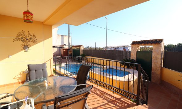 Resale - Villa - Almoradí - El Saladar