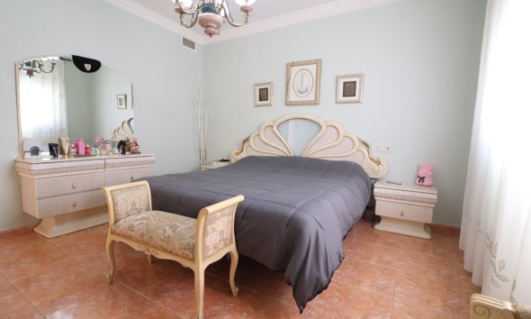 Resale - Villa - Almoradí - El Saladar