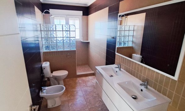 Resale - Farm Estate / Country Property - Catral - Catral - Country