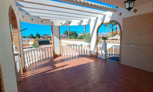 Resale - Farm Estate / Country Property - Catral - Catral - Country