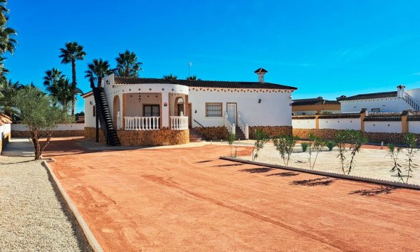 Resale - Farm Estate / Country Property - Catral - Catral - Country
