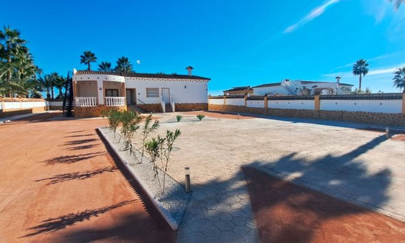 Resale - Farm Estate / Country Property - Catral - Catral - Country