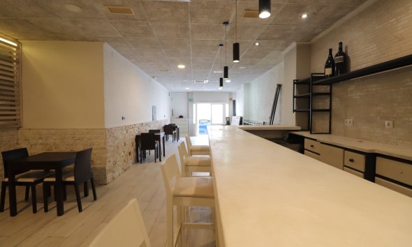 Resale - Commercial premises / Commercial unit / Retail space - Benijofar - Benijofar - Village