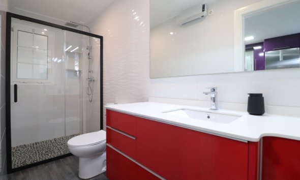 Resale - Terraced house / Townhouse - Redovan - Redovan - Town