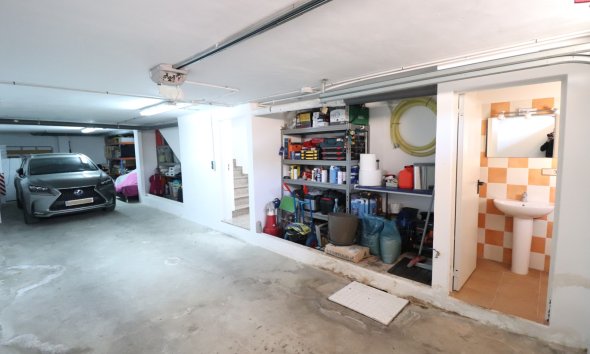 Resale - Terraced house / Townhouse - Redovan - Redovan - Town