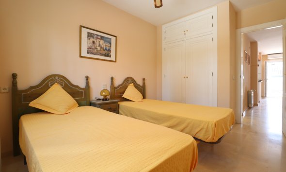 Resale - Bungalow - Orihuela Costa - Villamartín