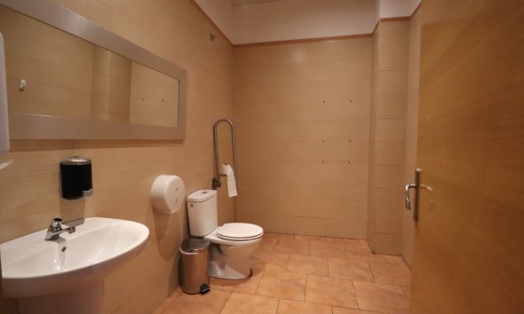 Reventa - Local Comercial - Ciudad Quesada - Ciudad Quesada - Town