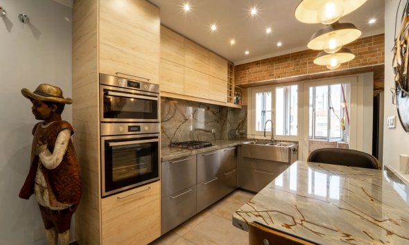 Resale - Apartment - Torrevieja - Playa Del Cura