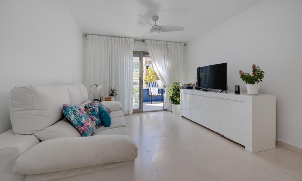 Resale - Apartment - Torrevieja - Playa de los Locos