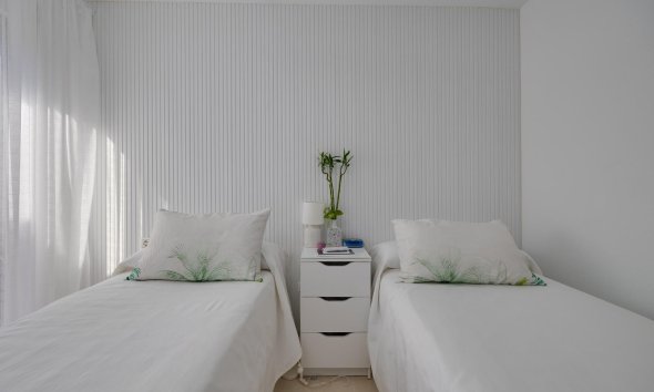 Resale - Apartment - Torrevieja - Playa de los Locos
